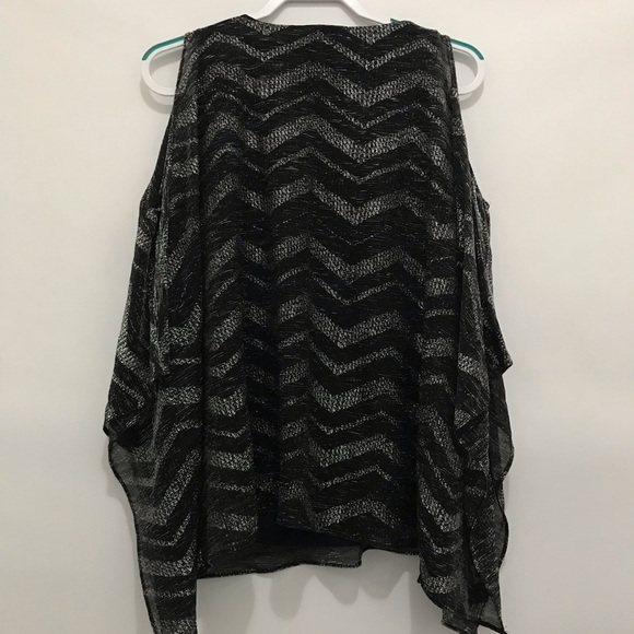 ROZ & ALI Womens Black Silver V Neck Flutter Sleeve Top 1X Tank Lined Tunic - Picture 5 of 8